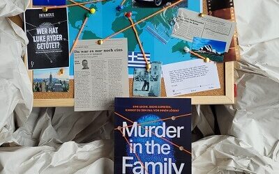 Buchpost Murder in the Family
